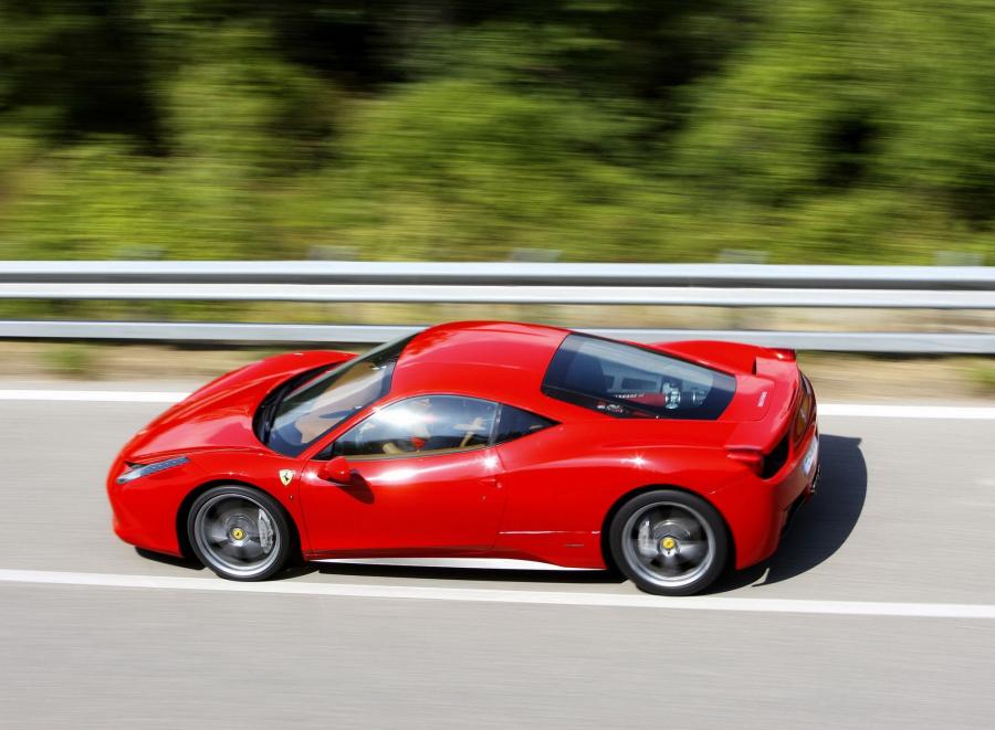  Ferrari 458 Italia 2009 года  (фото 152 из 162)